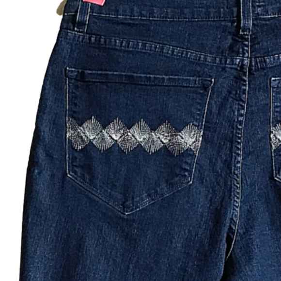 NYDJ crop jeans - Picture 3 of 12